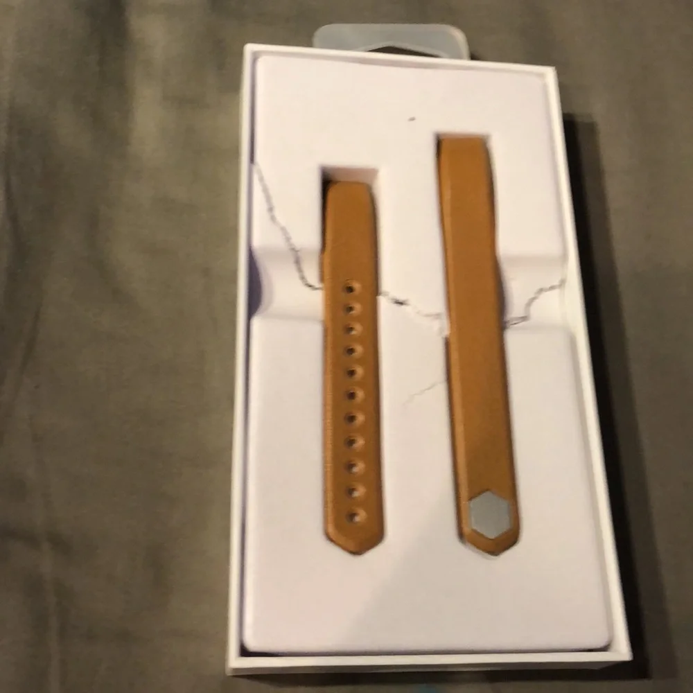 Fitbit Alta Leather Accessory Band/ Bracelet